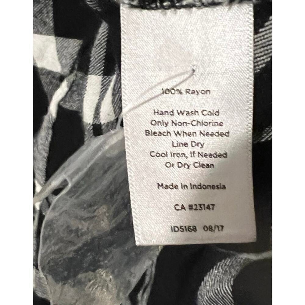 Talbots Woman’s Black White Gathered Long Sleeve Flannel 1/2 button Size 0X - Picture 3 of 8